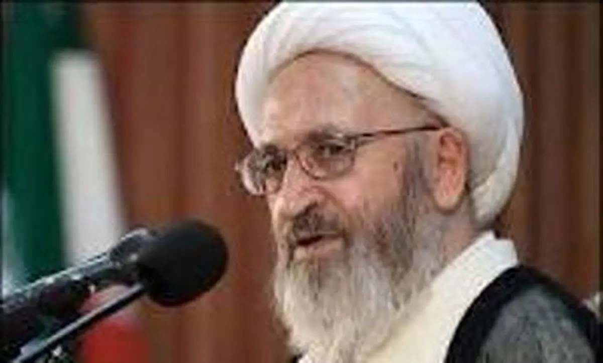 چرا شیعیان با دست باز نماز می خوانند؟