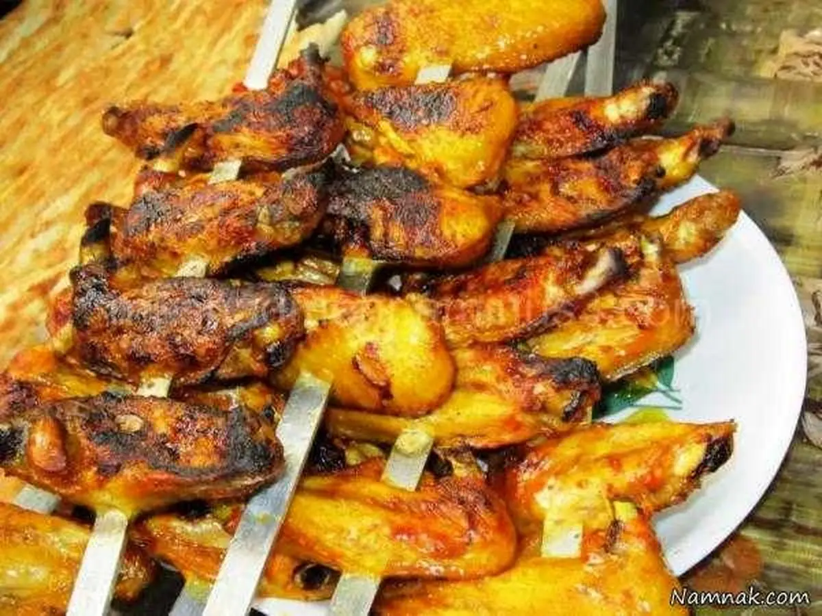دلیل ممنوعیت مصرف بال و گردن مرغ