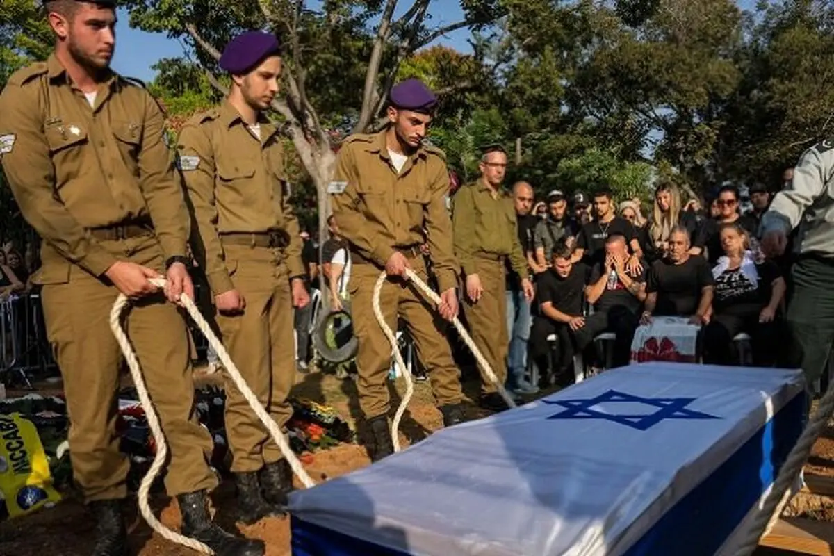 یک نظامی دیگر خودکشی کرد