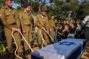یک نظامی دیگر خودکشی کرد