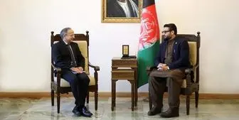 رایزنی مشاور امنیت ملی افغانستان با سفیر هند