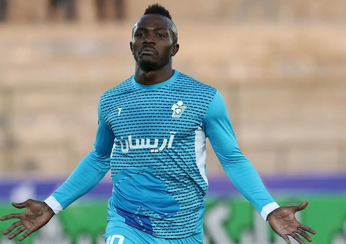 گادوین منشا به پرسپولیس نمی‌آید