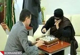 قذافی بر سر میز شطرنج چه گفت؟
