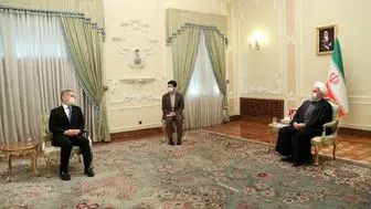 روحانی: ایران علاقه‌مند به گسترش همکاری‌های مشترک با ژاپن است