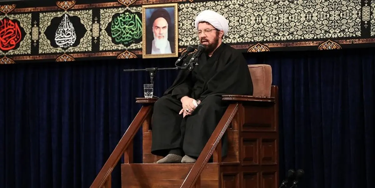 اسلام بود که برای زن، زندگی و آزادیهای معقول آورد