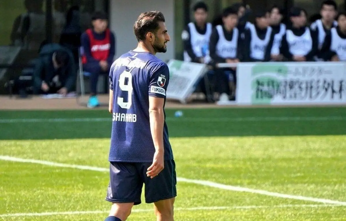 مهاجم اسبق پرسپولیس سکوتش را شکست