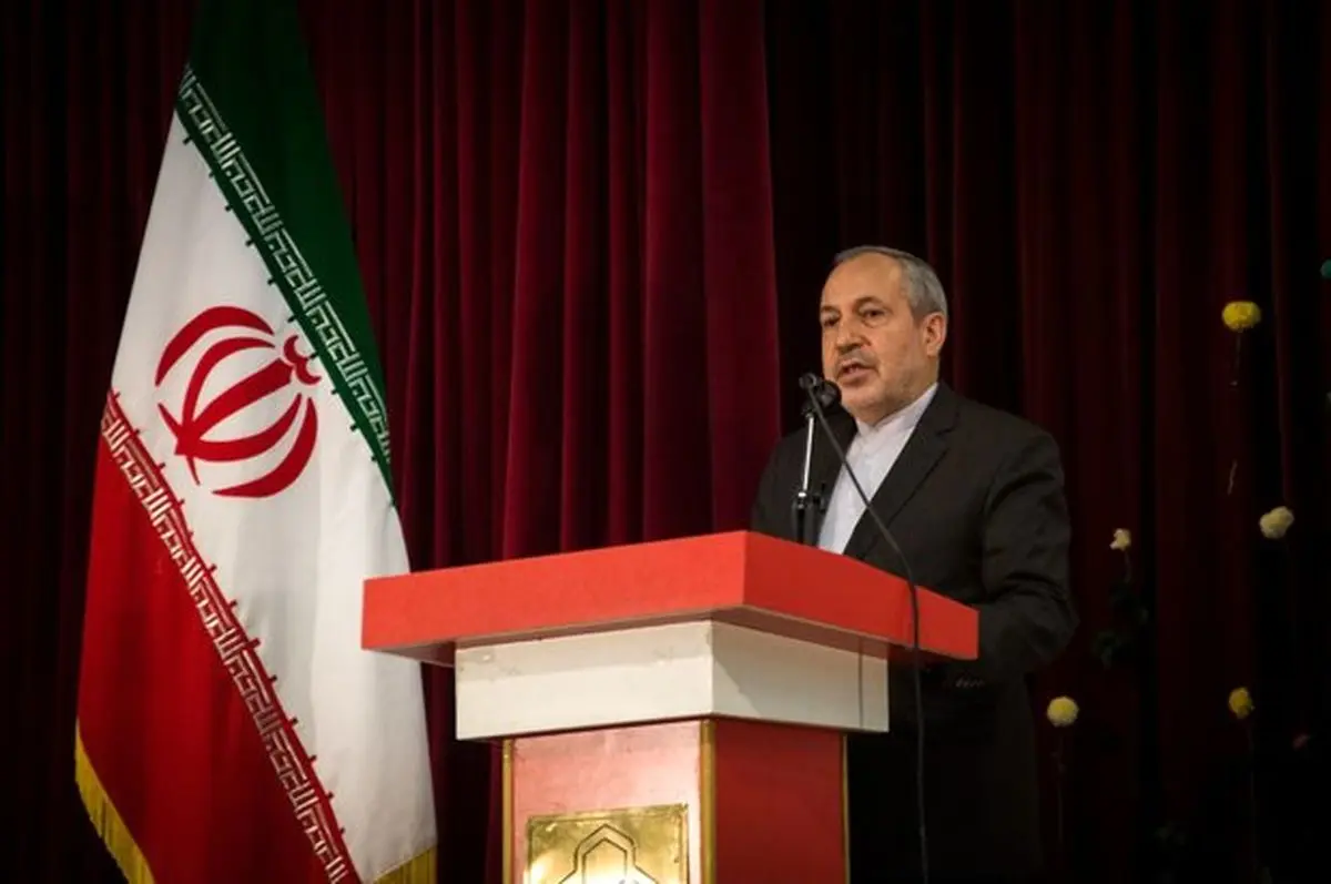 رشته علوم انسانی از مدارس عادی حذف نمی شود
