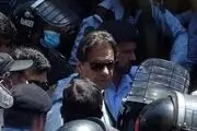 عمران خان و همسرش در پرونده اختلاس متهم شدند