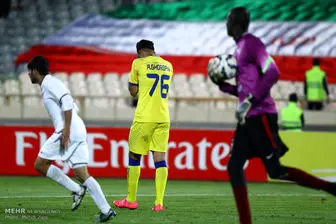 اقدام عجیب یک تماشاگر ایرانی در حمایت از تیم قطر!