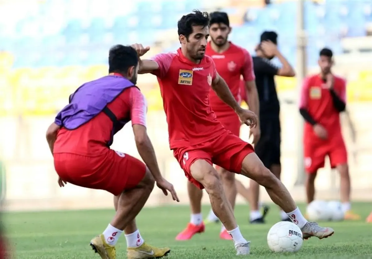 گل محمدی بر سر دوراهی برای استفاده از سه بازیکن پرسپولیس مقابل فولاد