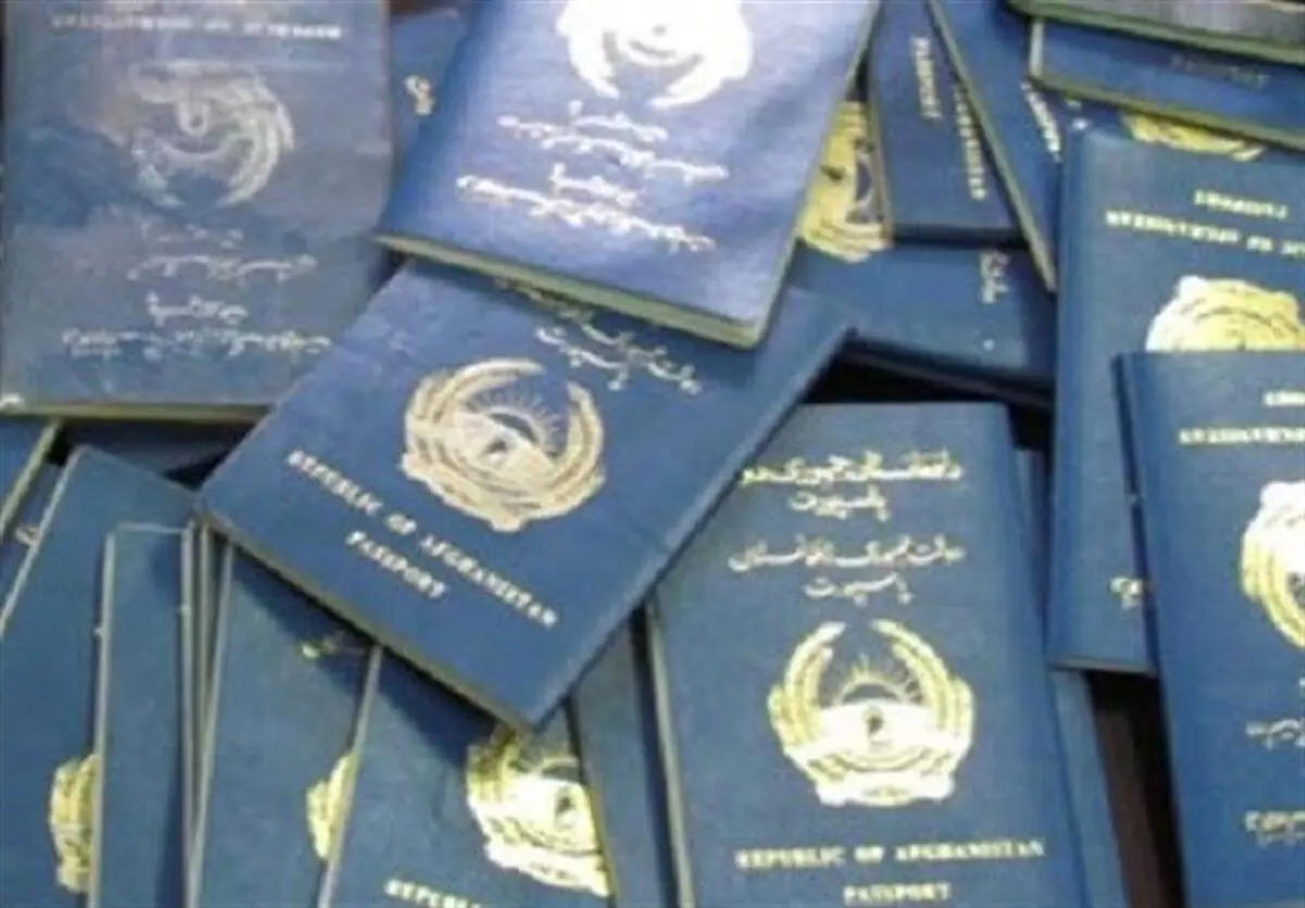 اذن همسر برای خروج زن از کشور لازم است؟