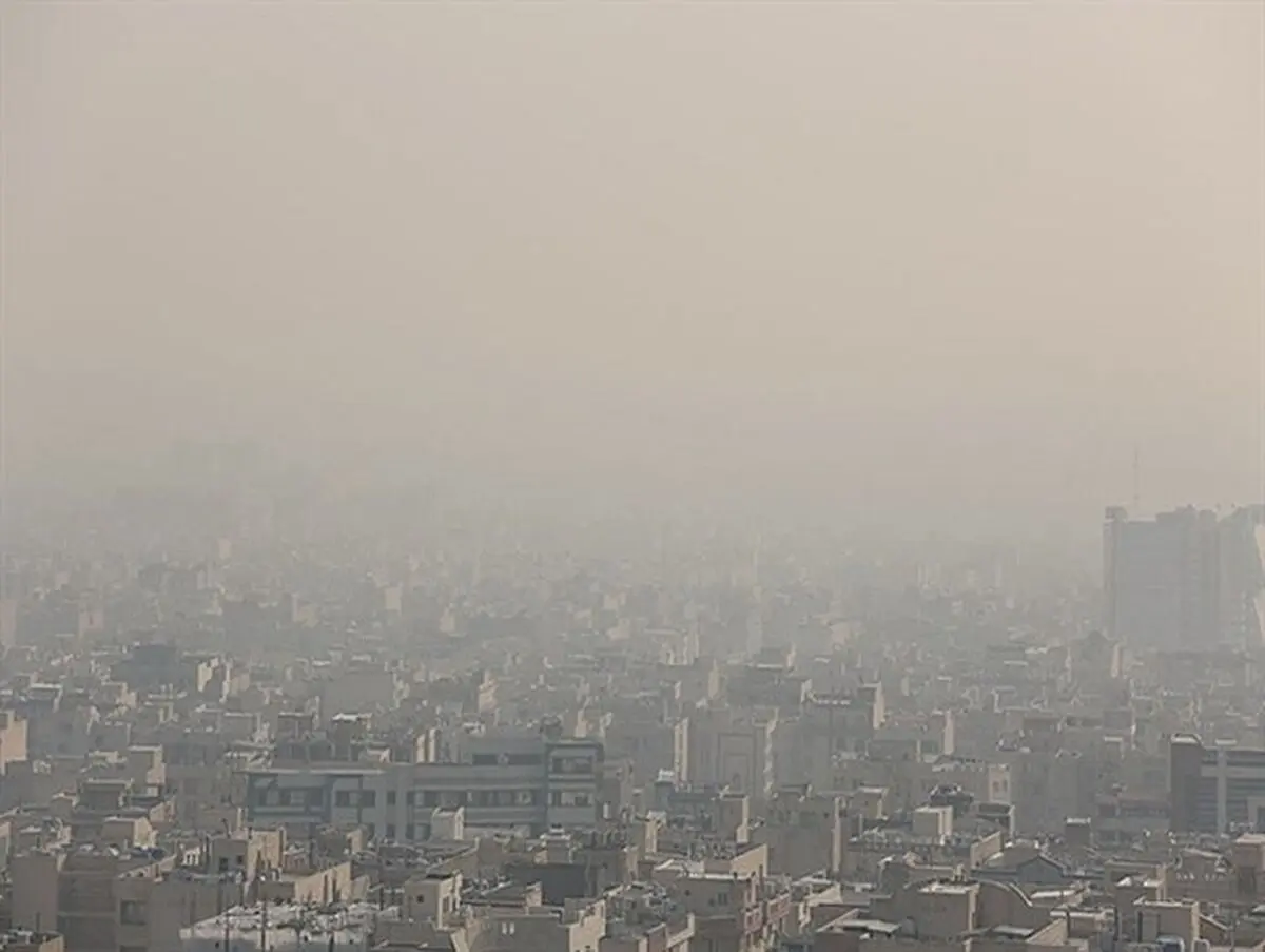 گرد و غبار آسمان بروجرد را فرا گرفت