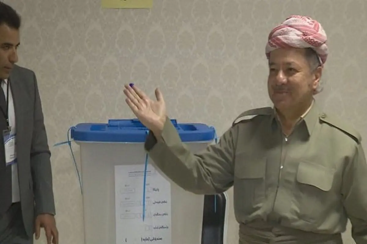 بارزانی رأی خود را به صندوق انداخت