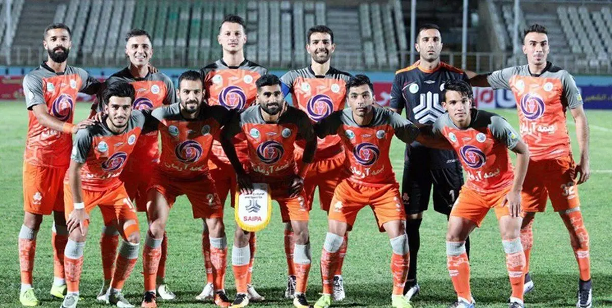 شاگردان نکونام جای پرسپولیس را گرفتند