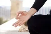 رفع بیماری تنها با کمک انگشتان دست/ عکس