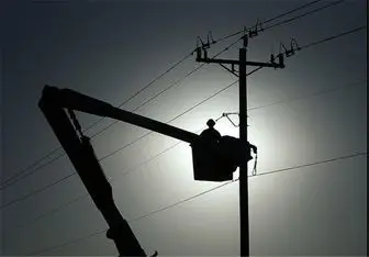  انفجار یک پست برق و قطعی برق در غرب تهران 
