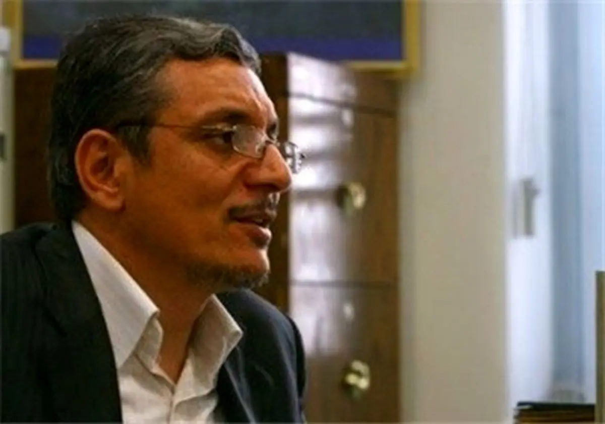 سرپرستی عباسی بر وزارت کار تا ۱۵ اردیبهشت قانونی است