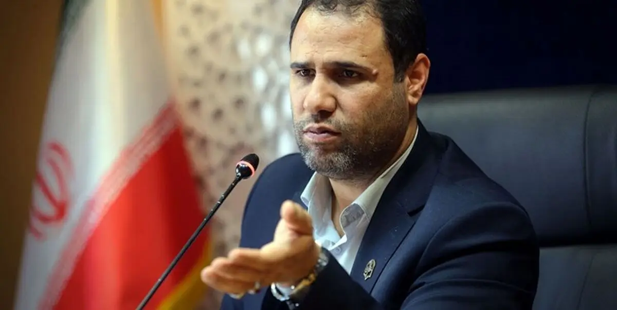 باید دانش‌آموزان را از چنگال فضای مجازی نجات دهیم