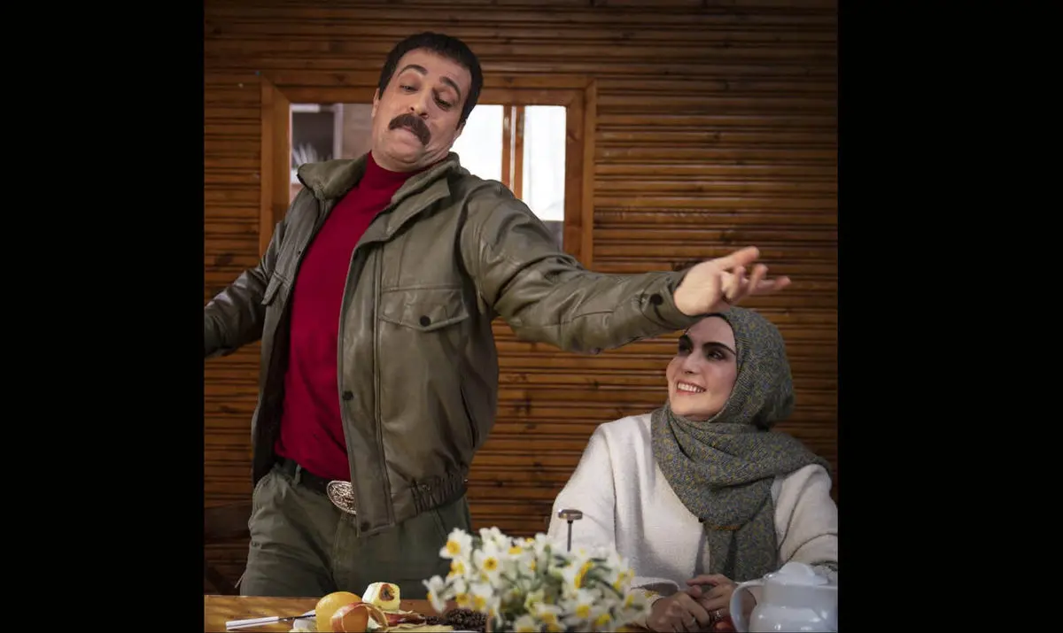 حرکات موزون نقی، ارسطو و رحمت در سریال پایتخت