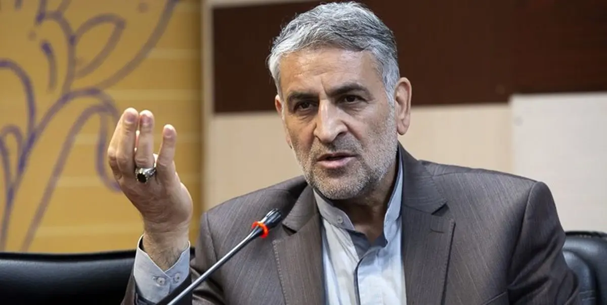 سوابق اسماعیلی نشان میدهد که ارتباط چندانی با بدنه این وزارتخانه ندارد