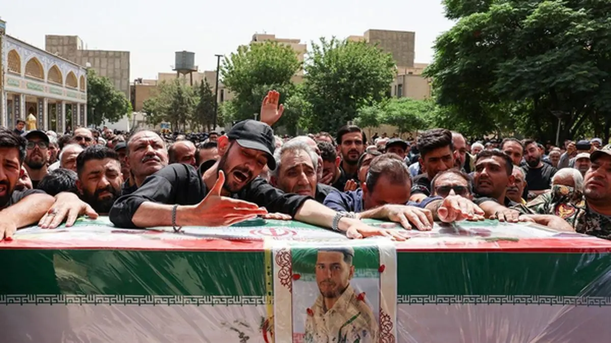 چه کسانی در زندان اوین به شهادت رسیدند؟