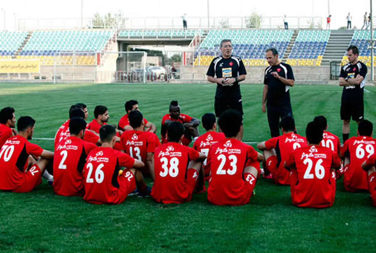 حسرت هافبک دفاعی جوان پرسپولیس+عکس