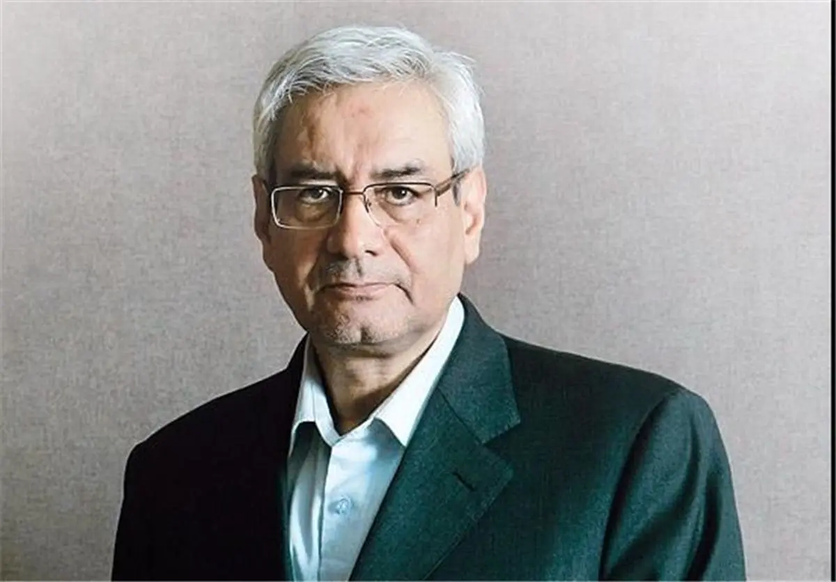تا زمانی که احمدی نژاد هست گزینه ما روحانی است!