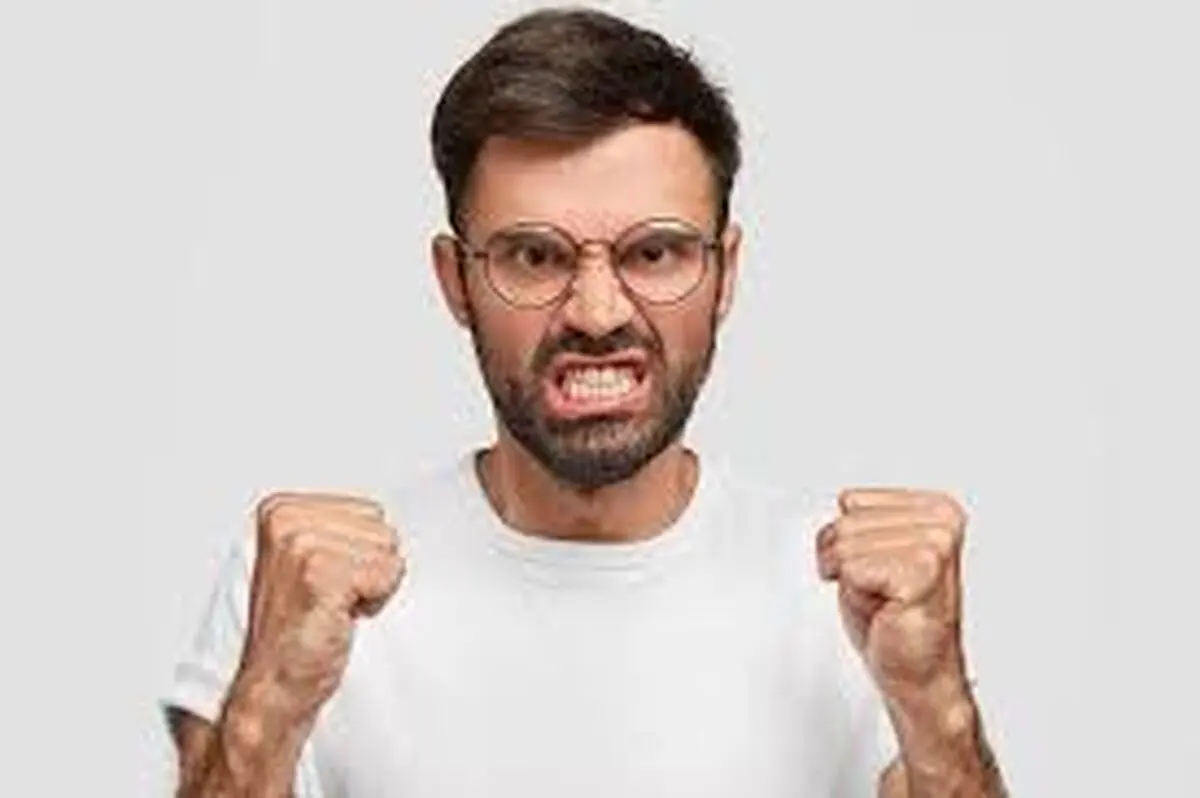 این چهار غذا شما را عصبانی می‌کنند + اینفوگرافی