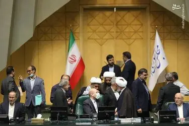 جلسه علنی مجلس در یکشنبه ۲۰ فروردین۱۴۰۲/گزارش تصویری