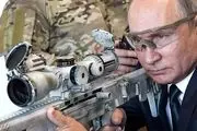 تیراندازی پوتین با اسلحه کلاشنیکف/ تصاویر