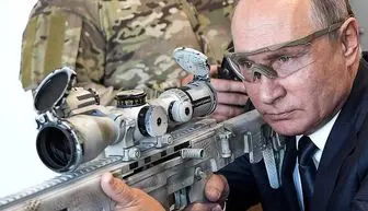 تیراندازی پوتین با اسلحه کلاشنیکف/ تصاویر