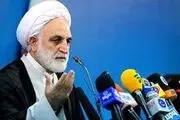 ده‌ها دروغ خلاف واقع، گنده‌گویی و توهین در حرفهای اخیر احمدی نژاد وجود دارد