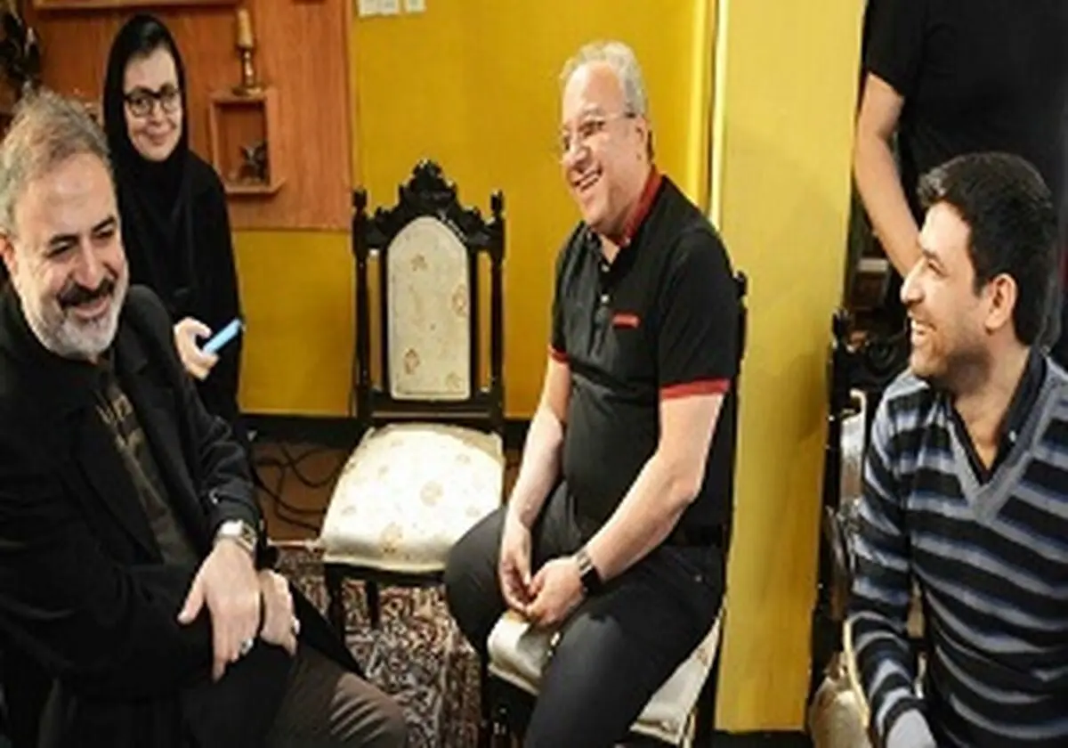 بازدید مدیر شبکه 2 از پشت صحنه «هست و نیست» 