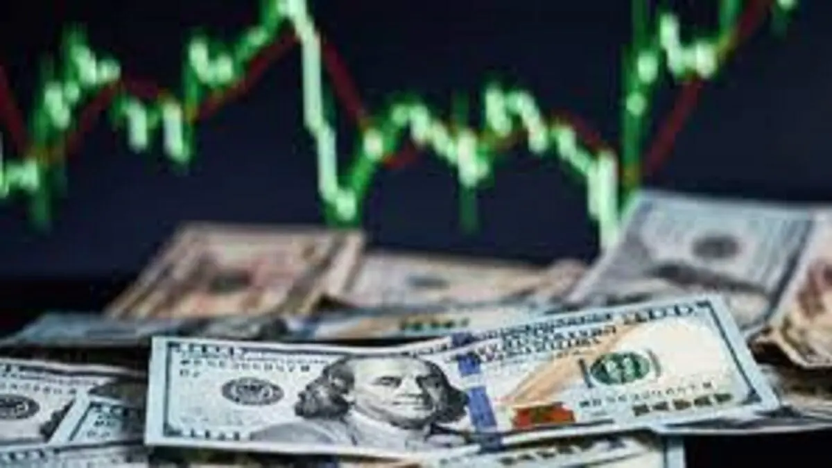 نرخ ارز در بازار آزاد ۲۲ آذر ۱۴۰۰؛ روند نزولی نرخ ارز در بازار