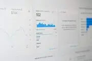 چگونه سایت خود را سئو کنیم؟ راهنمای عملی برای رسیدن به رتبه‌های برتر گوگل در ۲۰۲۶