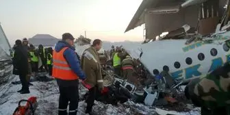 سقوط هواپیمای مسافری در قزاقستان با 100 مسافر