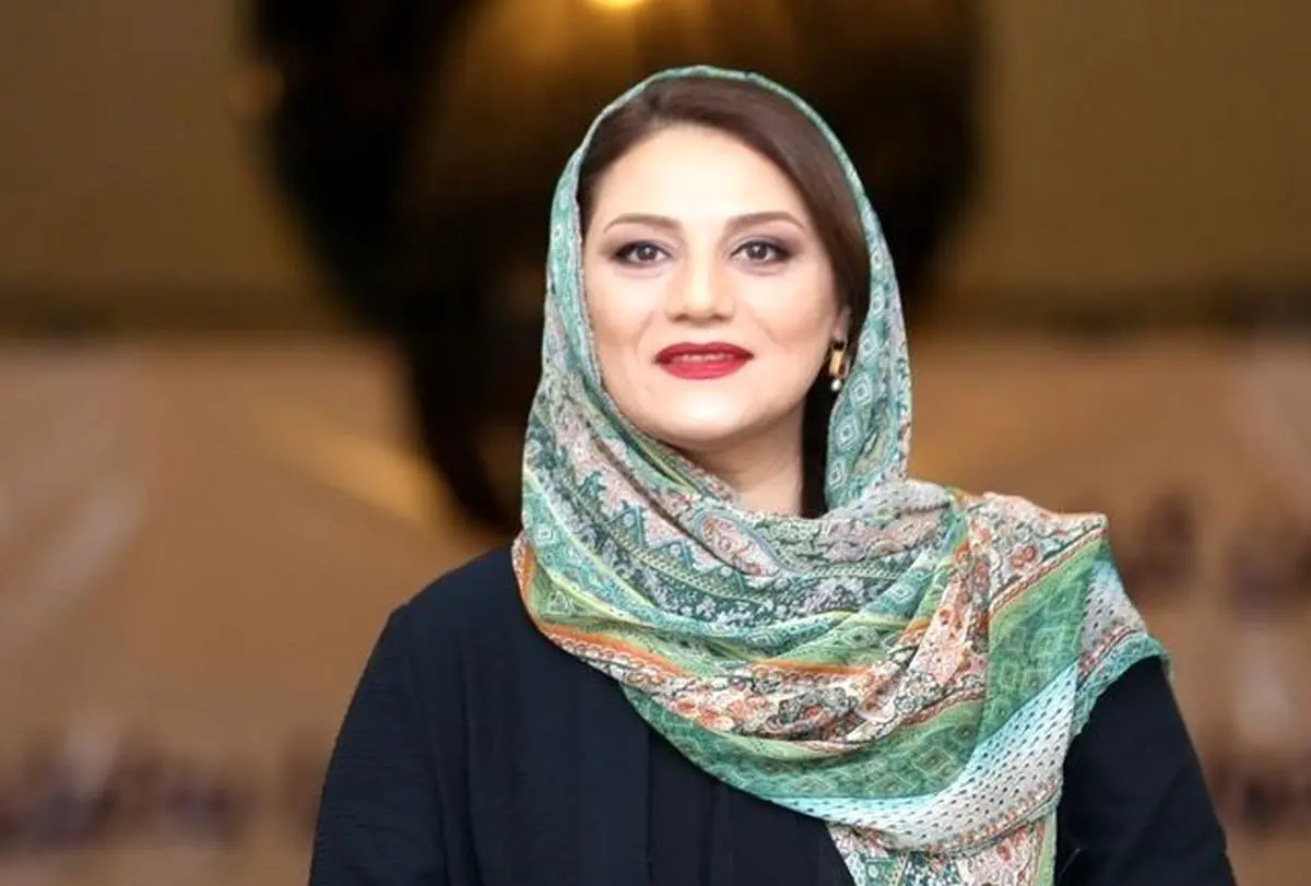 شبنم مقدمی با چارقد گل گلی +عکس