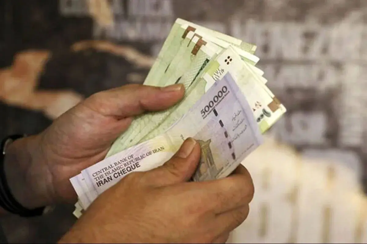 میانگین حقوق کارمندان دولت اعلام شد