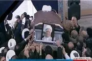 پیکر آیت‌الله هاشمی رفسنجانی در کنار امام آرام گرفت