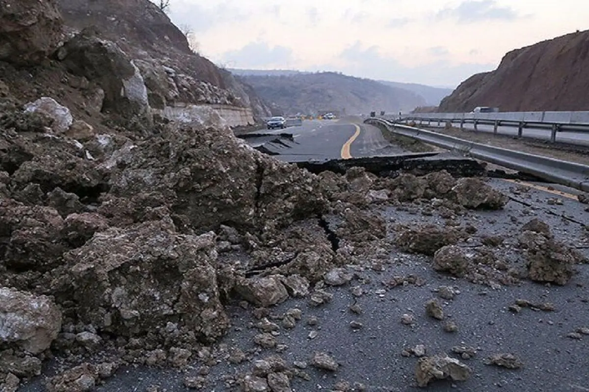 جاده چالوس مسدود شد
