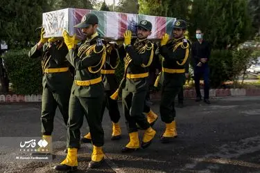 تشییع پیکر شهید کمندی در نیروی زمینی سپاه/گزارش تصویری