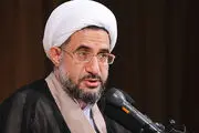 آیت الله اراکی: تنها حسین بن علی(ع) می‌تواند دلها را یکی کند