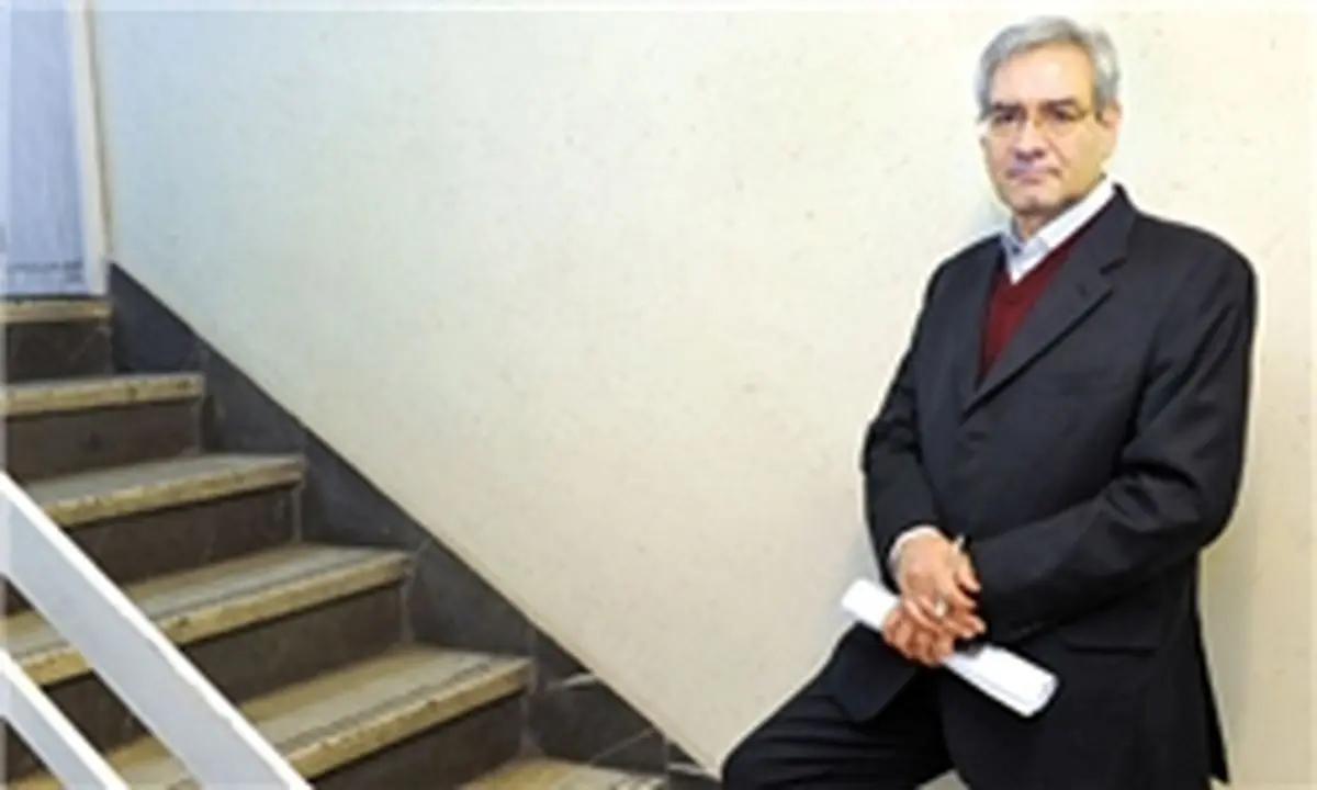 دولت روحانی باید از مخفیکاری بپرهیزد