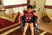 ویلچرمعرفت
؛ هدیه بی نظیر معلم برای شاگردش+تصاویر