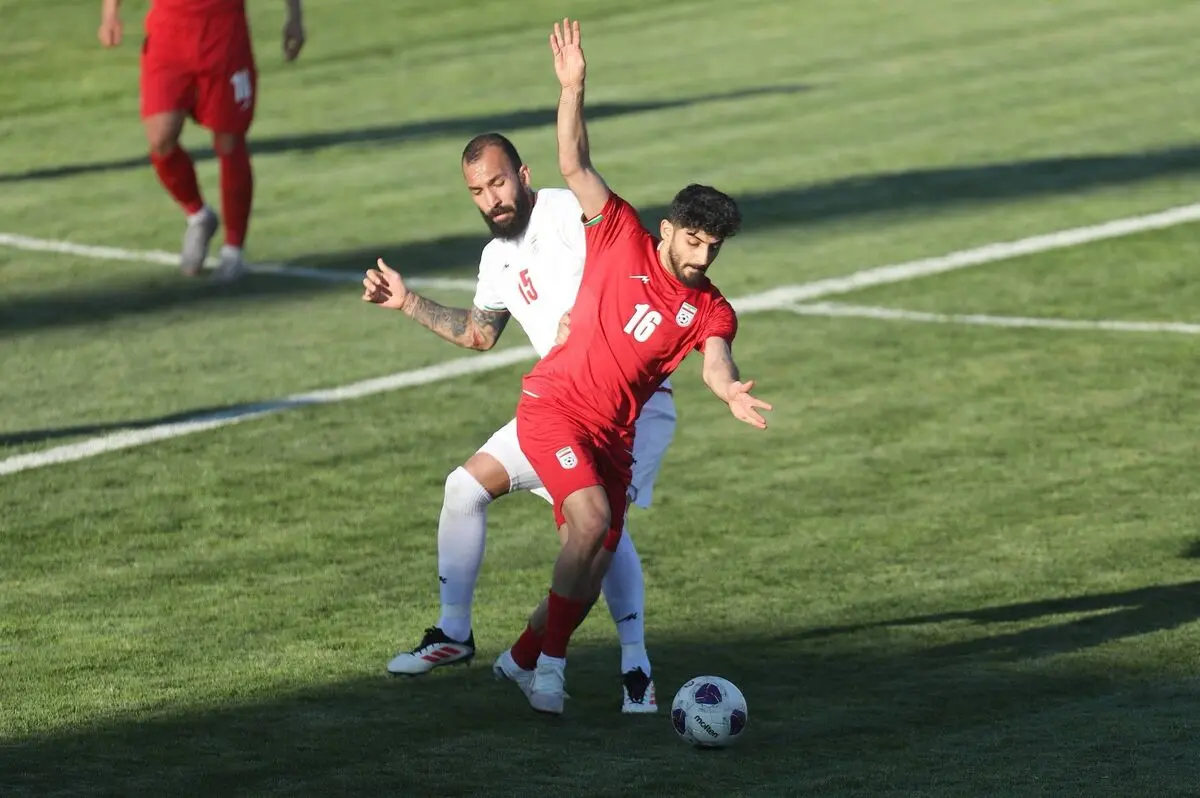 روزبه چشمی با لباس تیم ایران به میدان رفت