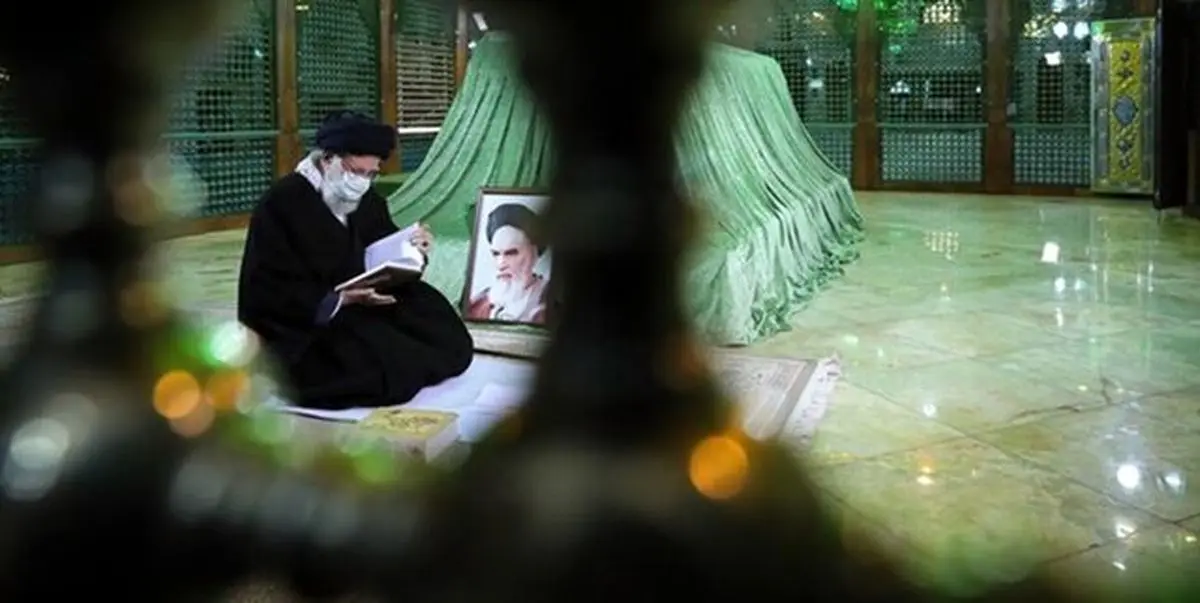 حضور رهبر انقلاب در مرقد بنیانگذار انقلاب اسلامی