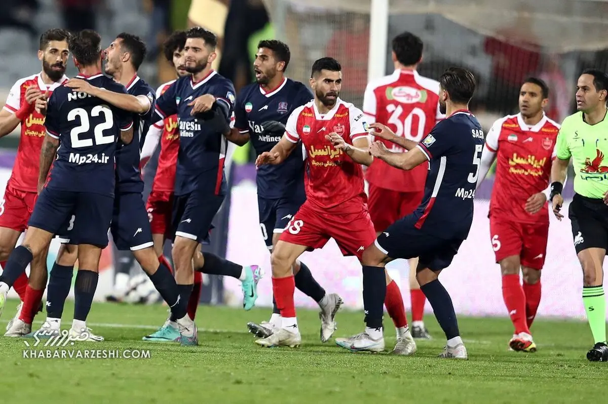 شانس دو برابری پیروزی پرسپولیس مقابل نساجی