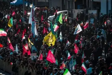تصاویر سنگ تمام عراقی‌ها برای رهبرشهید ایران 
