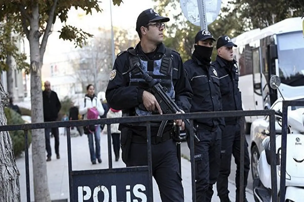 ۳ مظنون تروریست در استرالیا دستگیر شدند