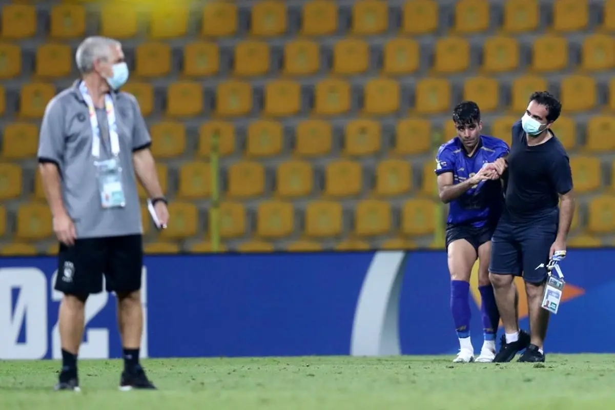 محمدحسین مرادمند احتمالا 2 ماه دور از میادین!